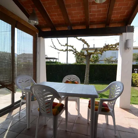Holiday home The House In Estartit Has 3 Bedrooms L'Estartit